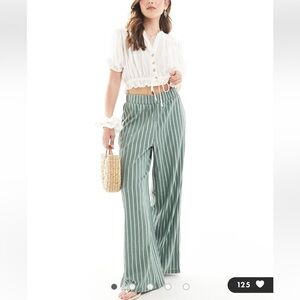 ONLY wide leg textured pants in green stripe NWT